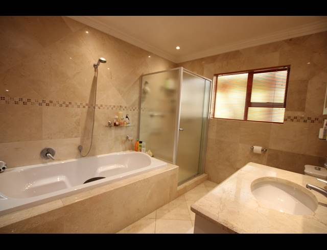 4 BEDROOM HOUSE FOR SALE IN LINKSFIELD